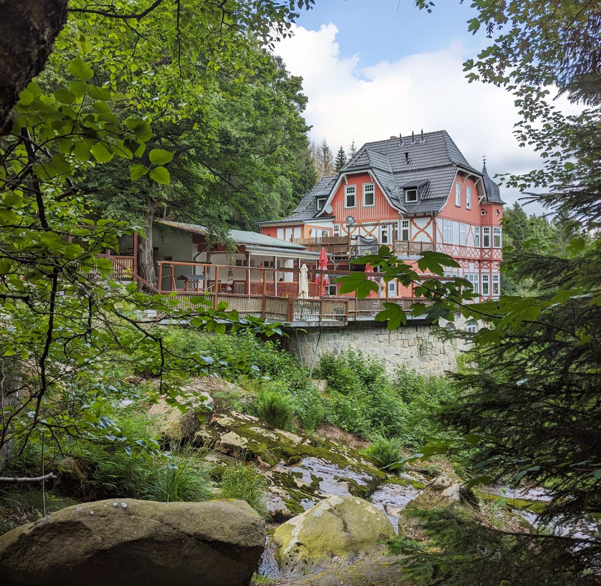 Waldgasthaus & Berghotel Steinerne Renne Wernigerode Exteriör bild